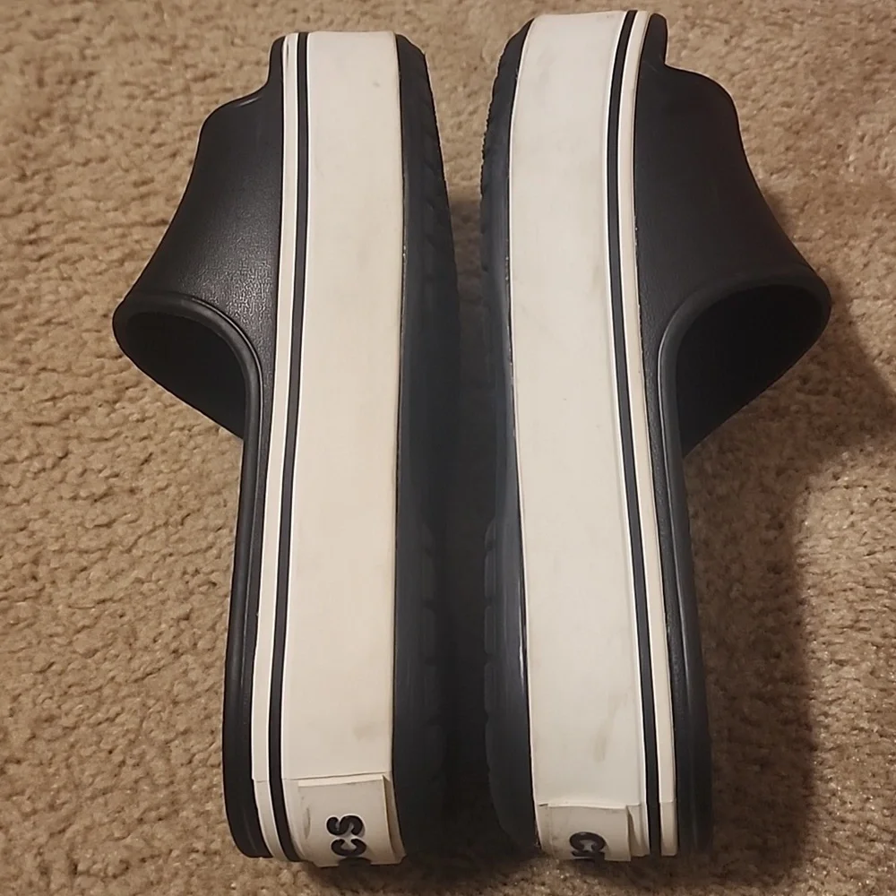 CROCS Platform Slide Sandals - Picture 3 of 4